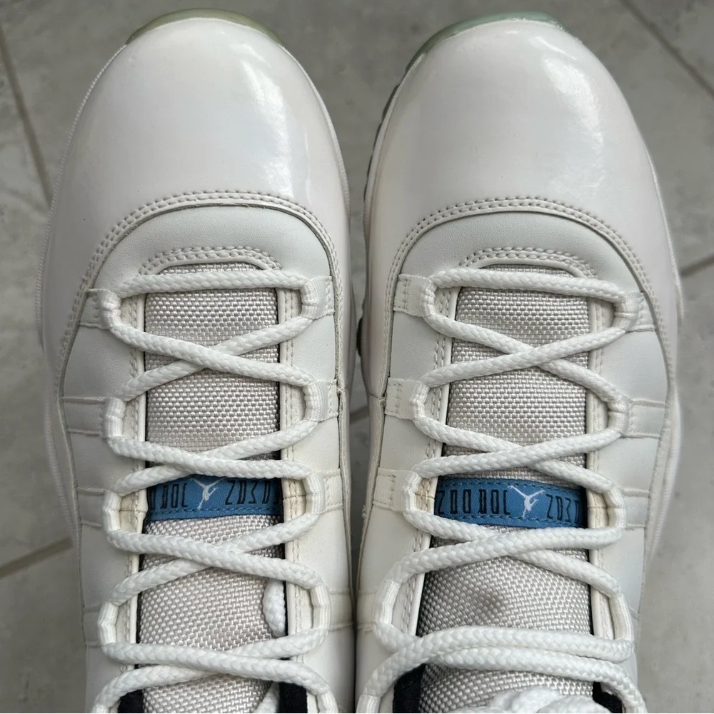 Jordan 11 Retro Sneaker Size 11.5 Men